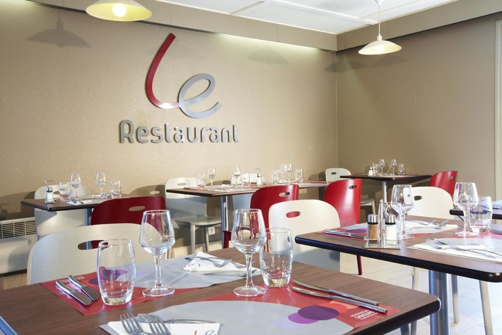 Hotel Campanile Manosque Restaurant foto
